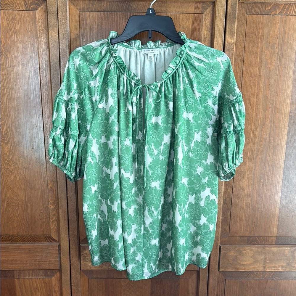 Current Air Green Floral Blouse